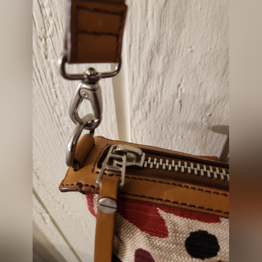 Fossil Floral Handbag Purse Crossbody - Picture 8 of 16